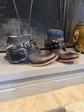 Saloon Freebird by Steven Black Ankle Heeled Boots